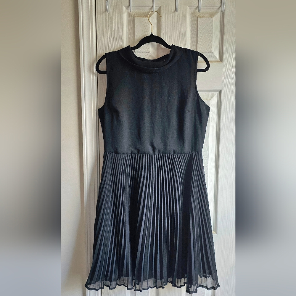 ASOS pleated dress US 10